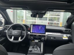 Toyota Tacoma full