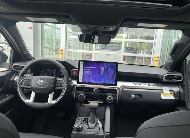 
 Toyota Tacoma full									