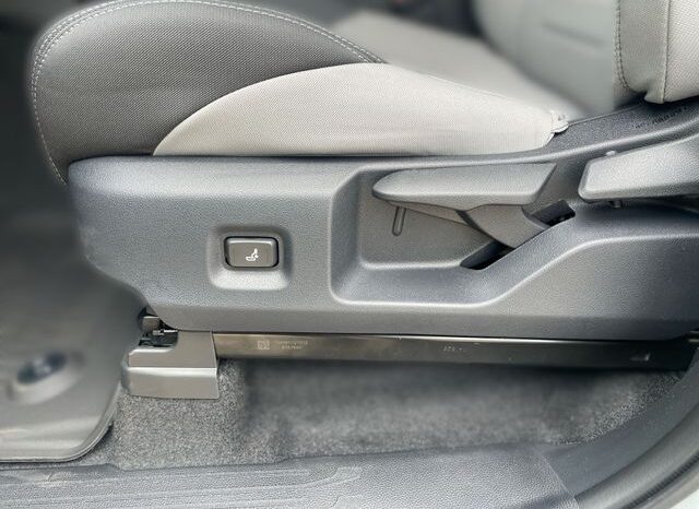 
 Toyota Tacoma full									