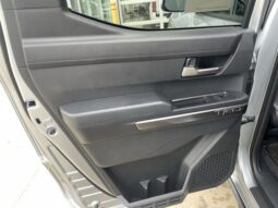 
 Toyota Tacoma full									