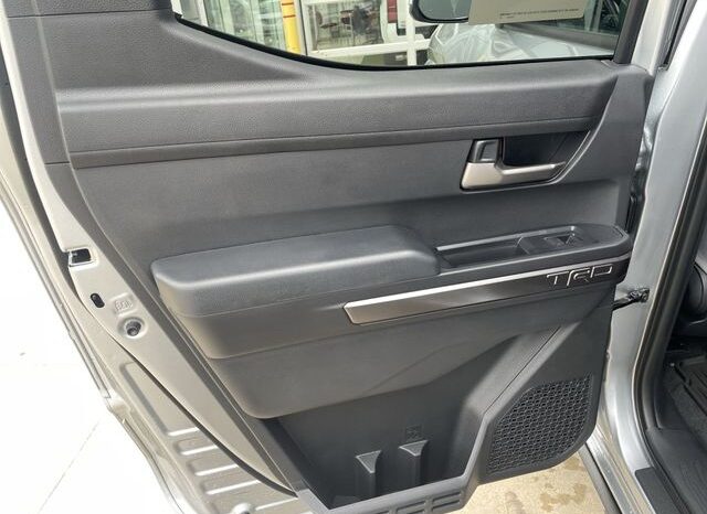 
 Toyota Tacoma full									