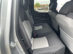 
 Toyota Tacoma full									