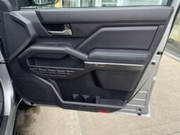 
 Toyota Tacoma full									