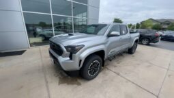 
 Toyota Tacoma full									