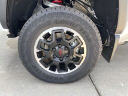
 Toyota Tacoma full									
