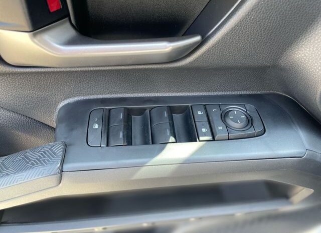 
 Toyota Tacoma full									