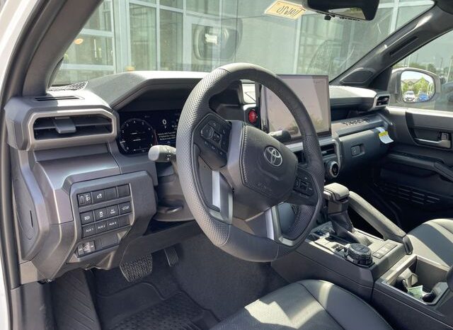 
 Toyota Tacoma full									