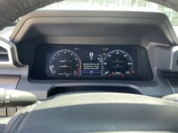 
 Toyota Tacoma full									