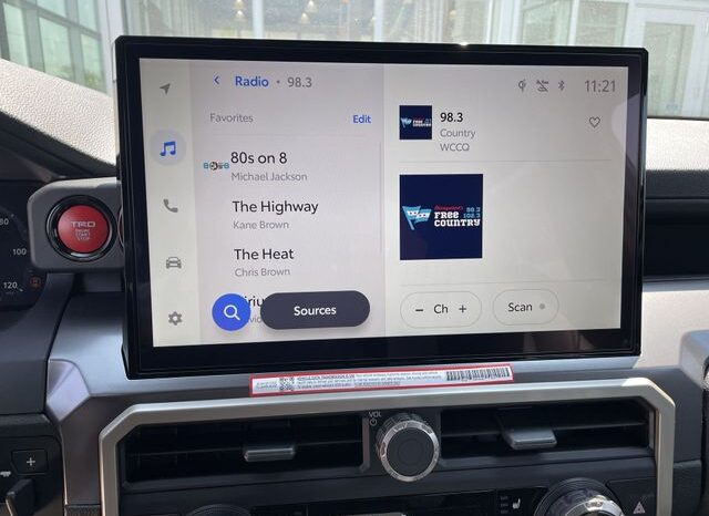 
 Toyota Tacoma full									