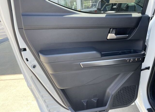 
 Toyota Tacoma full									