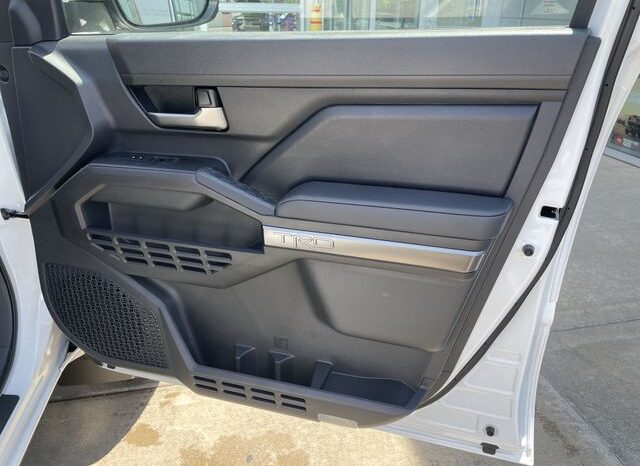 
 Toyota Tacoma full									