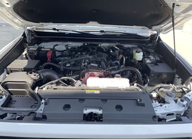 
 Toyota Tacoma full									