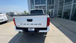 
 Toyota Tacoma full									