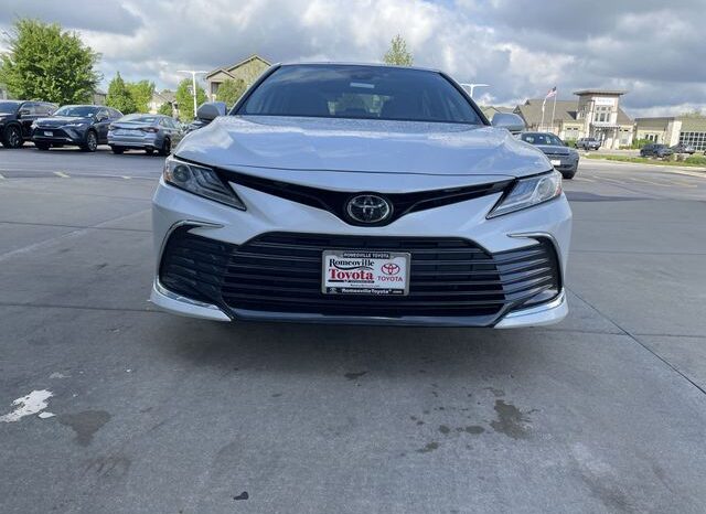
 Toyota Camry full									