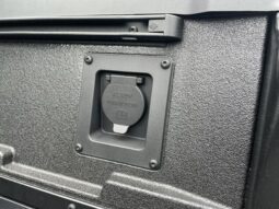
 Toyota Tacoma full									