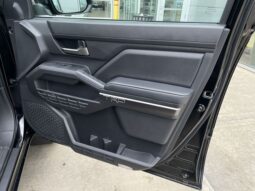
 Toyota Tacoma full									