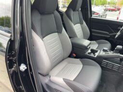 
 Toyota Tacoma full									