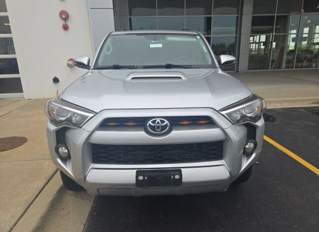 
 Toyota 4Runner full									