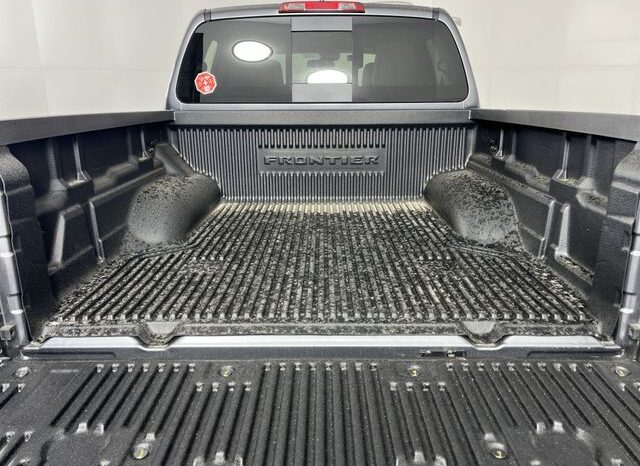 
 Nissan Frontier full									