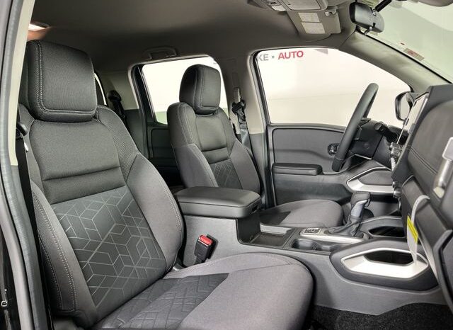 
 Nissan Frontier full									