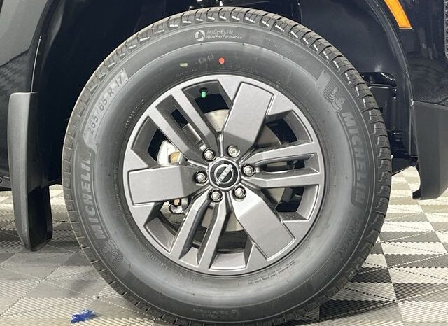 
 Nissan Frontier full									