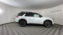 
 Nissan Pathfinder full									
