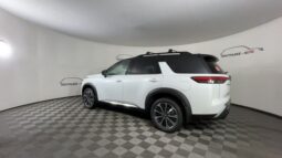 Nissan Pathfinder full