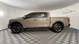 Nissan Titan