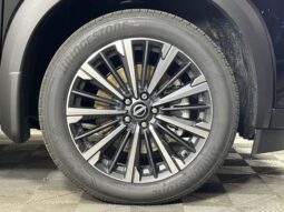 Nissan Pathfinder full