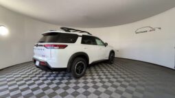 Nissan Pathfinder full