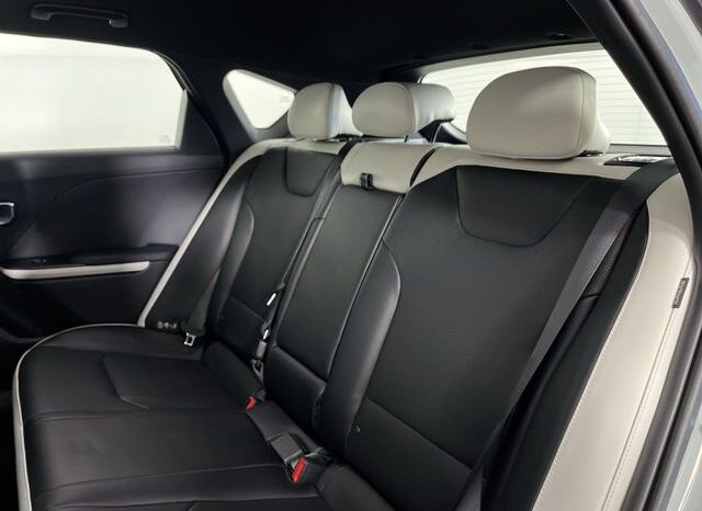 
 Kia K4 full									