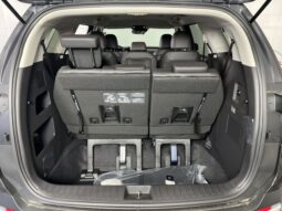 Kia Carnival full