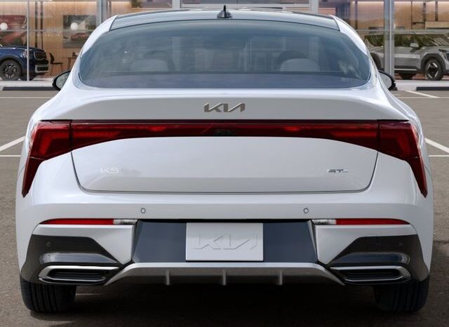
 Kia K5 full									