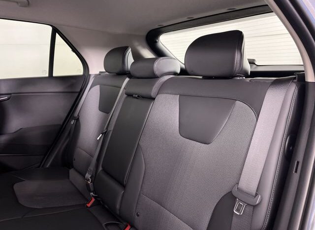 
 Kia Niro full									