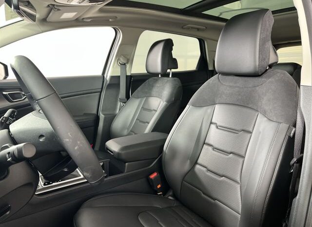 
 Kia Sportage full									