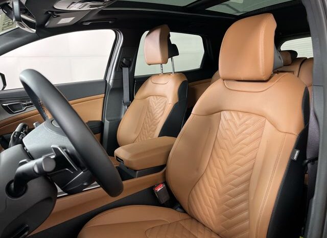 
 Kia Sportage Hybrid full									