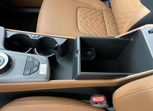 
 Kia Sportage Hybrid full									