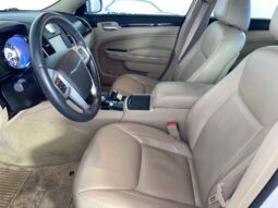 
 Chrysler 300 full									