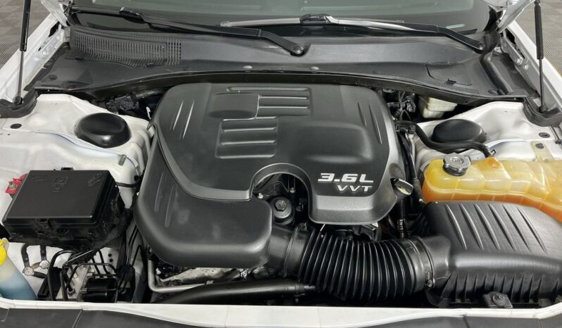 
 Chrysler 300 full									