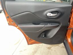 
 Jeep Cherokee full									