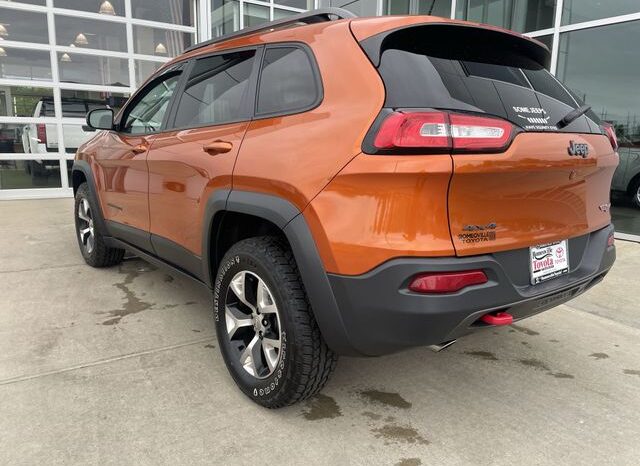 
 Jeep Cherokee full									