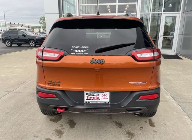 
 Jeep Cherokee full									