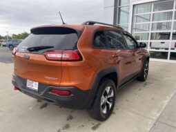 
 Jeep Cherokee full									