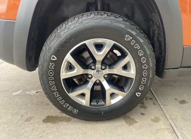 
 Jeep Cherokee full									