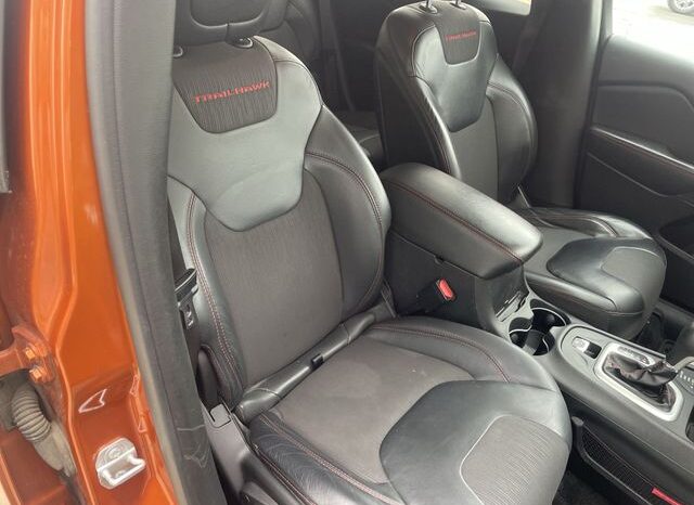 
 Jeep Cherokee full									