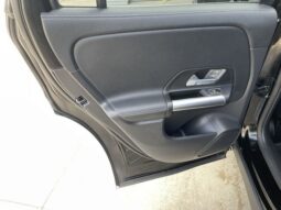 Mercedes-Benz GLA full