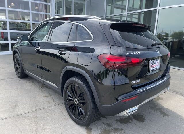 
 Mercedes-Benz GLA full									