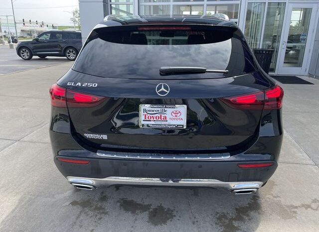 
 Mercedes-Benz GLA full									