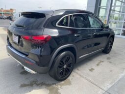 Mercedes-Benz GLA full