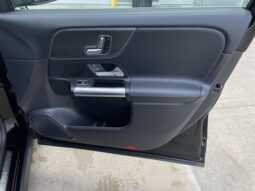 Mercedes-Benz GLA full